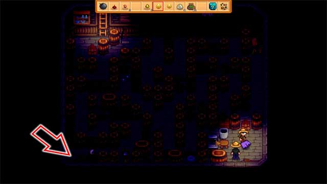 Đi theo lối đi bí mật ở góc dưới bên trái để đến được chỗ quần short