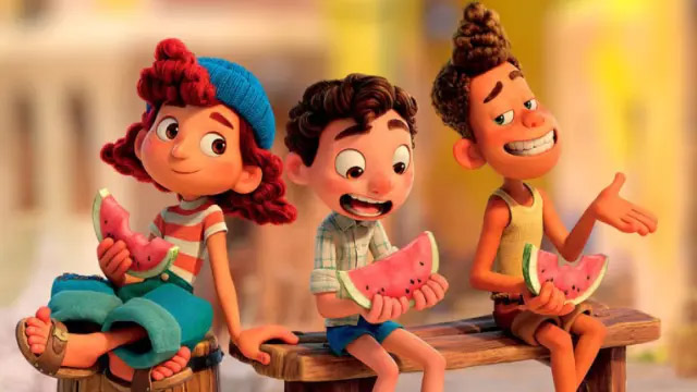 Cùng Luca và những người bạn mới khám phá thị trấn ven bờ Địa Trung Hải trong 1 mùa hè bỏng cháy