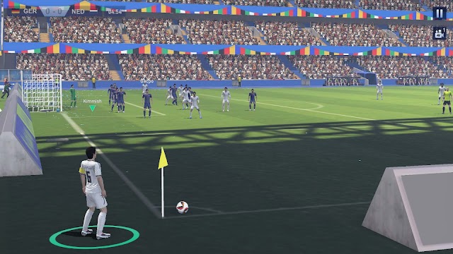 Football League 2025 mang đến cho bạn trải nghiệm chơi bóng chân thực trên di động