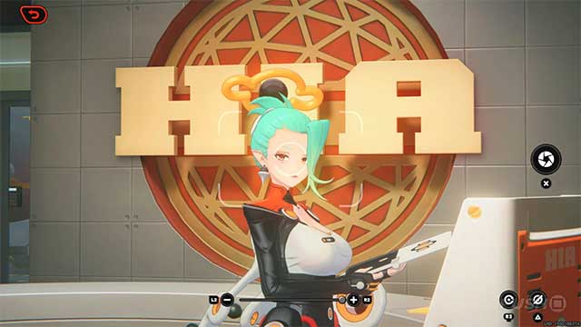 Nhấn nút tròn có chữ X ở rìa phải để chụp ảnh