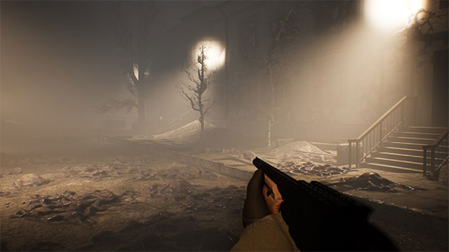 Hợp tác cùng bạn bè để tìm ra sự thật và thoát khỏi thị trấn quỷ ám lạnh lẽo