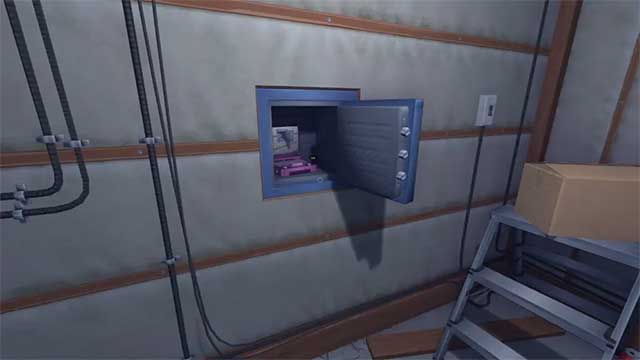 Mở khóa két sắt bằng cách nhập mã 4-9-7-0