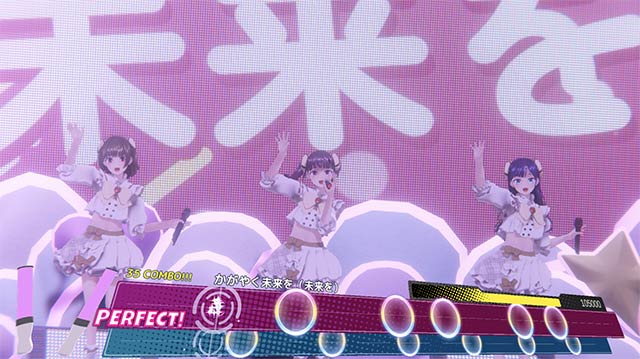 Hát nhảy và biểu diễn cùng 3 nữ idol xinh đẹp của nhóm nhạc Under Ichigo nổi tiếng