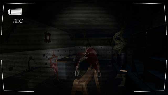 Khám phá các khu vực bị bỏ hoang từ lâu của khu rừng