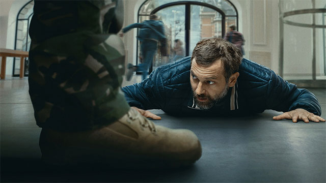 Phim tội phạm giật gân iHostage dựa trên vụ cướp Apple Store năm 2022 tại Amsterdam