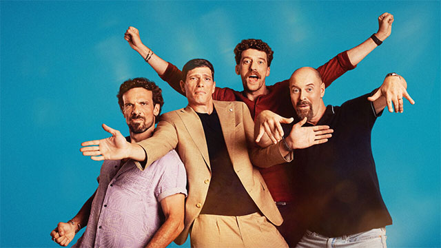Poster phim hài Ý Real Men - Đàn ông đích thực trên Netflix tháng 5