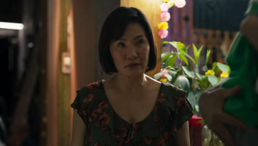 Diễn viên Hồng Đào trong phim Chốt đơn