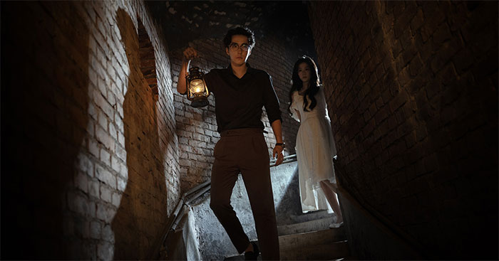 Evil SchoolGame kinh dị sinh tồn do người thật đóng