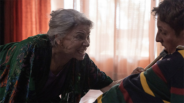 Hành trình báo thù kịch tính và xúc động trong phim Hai ngôi mộ