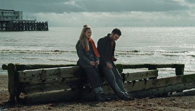 Một cảnh quay lãng mạn và đầy chất thơ trong phim Chỉ có thể là em