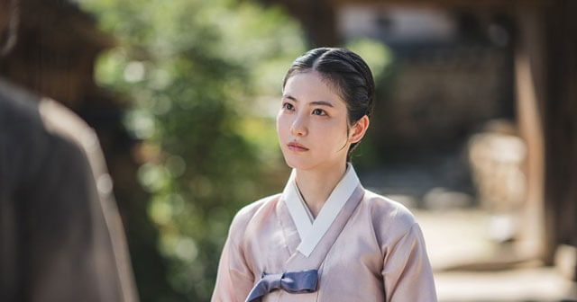 Shin Ye Eun vai Choi Eun