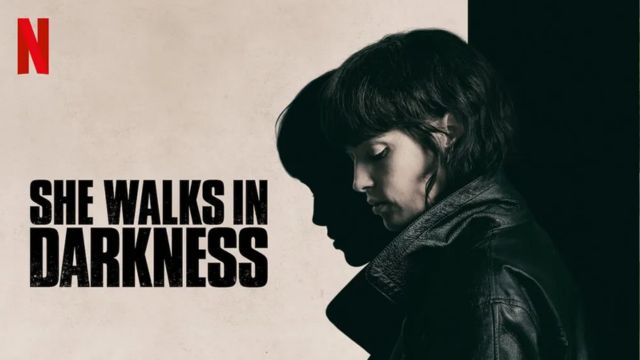 Poster phim tội phạm giật gân Bước đi trong bóng tối - She Walks in Darkness