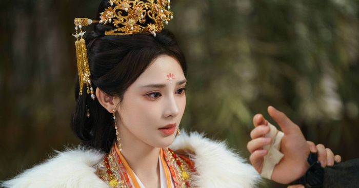 Bành Tiểu Nhiễm thủ vai Lăng Thương Thương