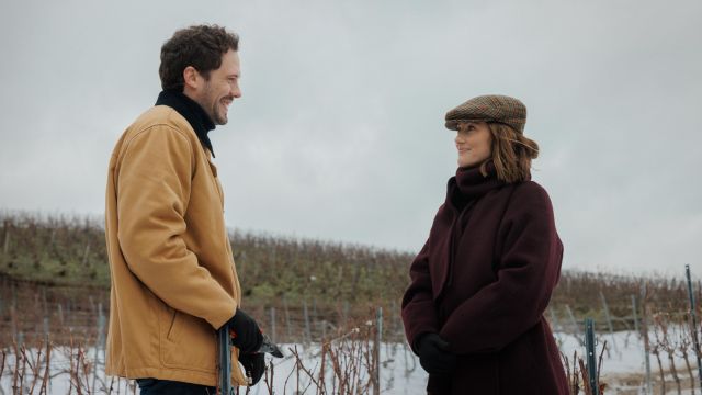 Đón xem 'phản ứng hóa học' giữa cặp đôi trai xinh gái đẹp Minka Kelly và Tom Wozniczka