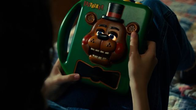 Phần 2 tập trung khai thác chuỗi sự kiện mới liên quan đến nguồn gốc của Freddy Fazbear's Pizza