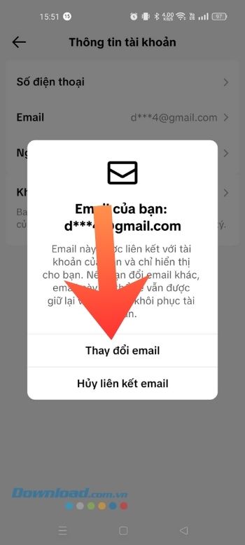 Ấn vào mục Thay đổi email