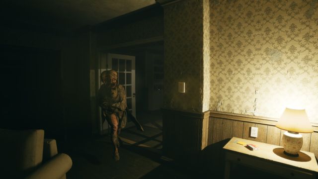 Nghe theo sự chỉ dẫn của Giọng Nói bí ẩn và phớt lờ hết những âm thanh, tiếng nói khác