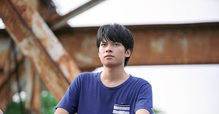 Trần Tú thủ vai Tiến, nhân vật chính và là trung tâm của câu chuyện