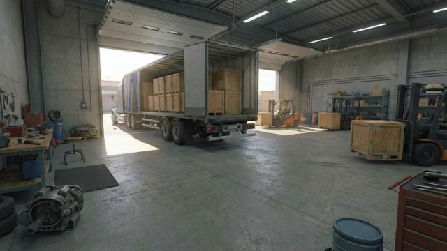 Vận chuyển hàng hóa đến các kho bằng phương tiện chuyên dụng