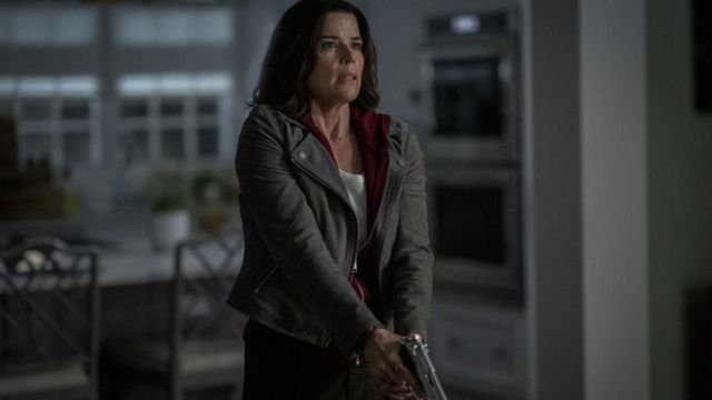 Cuộc sống bình yên của Sidney Evans và chồng con một lần nữa bị đảo lộn bởi sự xuất hiện của Ghostface