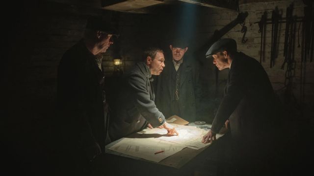 Một cảnh trong phim Peaky Blinders: The Immortal Man