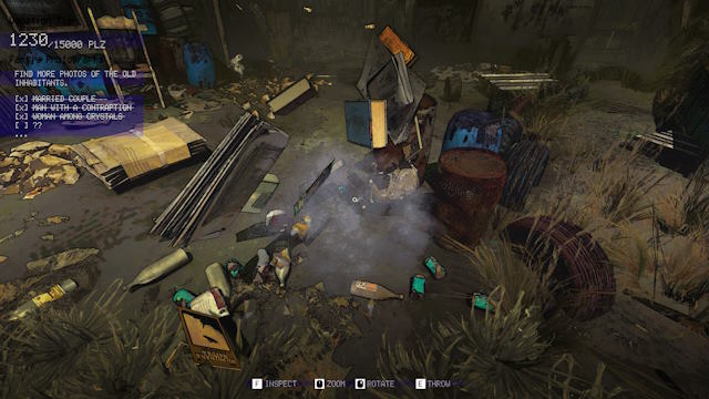 Thu thập các vật phẩm kỳ lạ và mang về căn cứ để tái chế