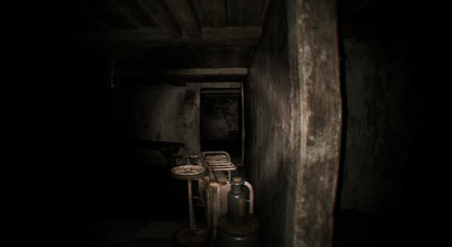 Bầu không khí ngột ngạt và ám ảnh