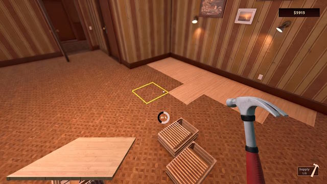 Sử dụng các công cụ như búa, con lăn sơn và vật liệu mới để cải tạo