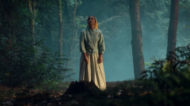 Bộ phim Ngoại đạo khai thác những góc tối nhất của giáo phái cực đoan và số phận người phụ nữ