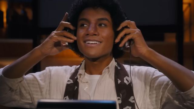 Khám phá cuộc sống của MJ đằng sau ánh hào quang