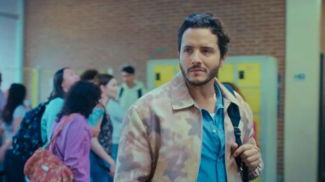 Series phim Flunked xoay quanh Eddy - tay lừa đảo đóng giả giáo viên để 'lập công chuộc tội' với cảnh sát