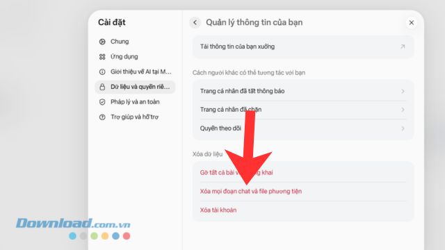 Click chuột vào mục Xóa mọi đoạn chat và file phương tiện