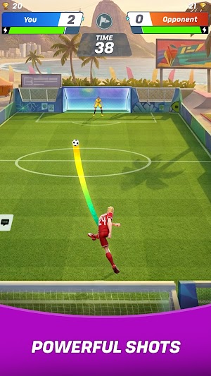 Thực hiện những cú sút uy lực trong Soccer Clash