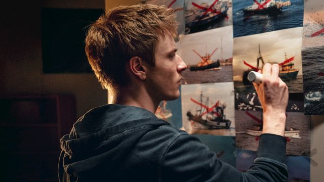 Poster phim chính kịch Đức 23000 Lives - 23000 sinh mạng trên Netflix