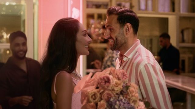 Low in Slow Motion theo mô típ 'từ bạn thành yêu' của Friendzone