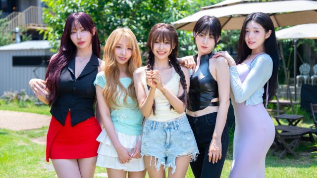 The Serena Villa Files là game live-action hẹn hò tương tác do người thật đóng