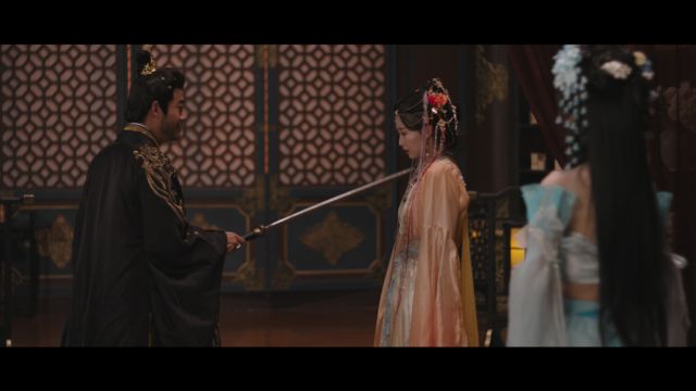 Hua Manlou sở hữu cốt truyện ly kỳ với diễn xuất ấn tượng của dàn diễn viên