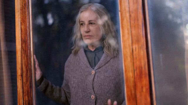 Bộ phim My Sad Dead gồm 4 tập, xoay quanh câu chuyện của Ema cùng khả năng nhìn thấy người chết