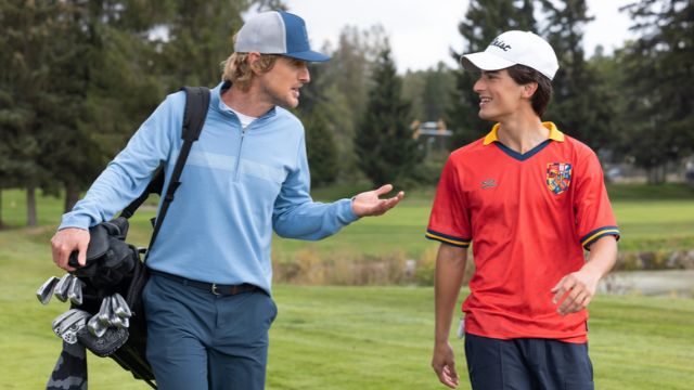 Stick TV Series xoay quanh câu chuyện về cựu vận động viên golf hết thời và tài năng trẻ trên hành trình khẳng định tên tuổi